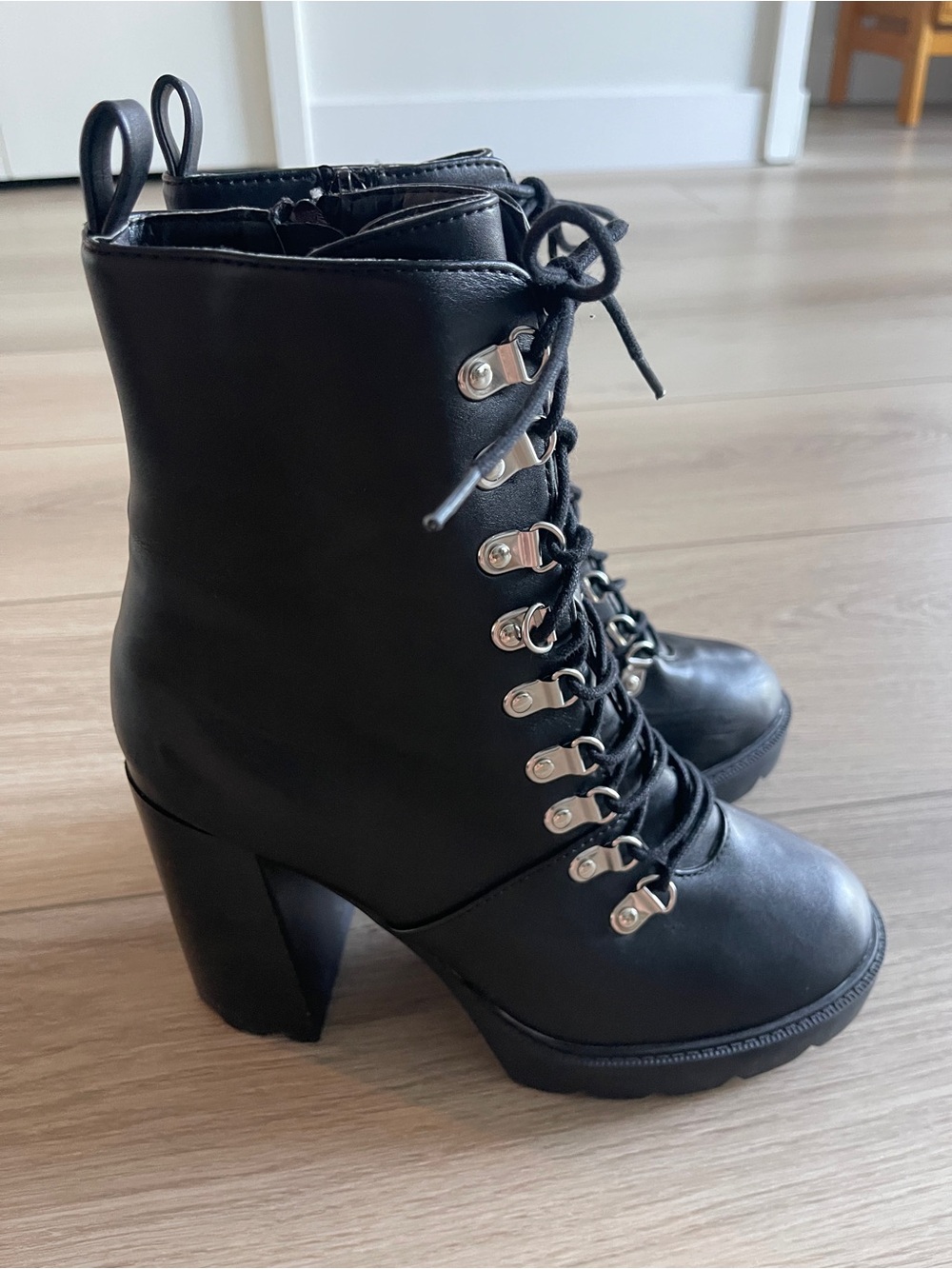 Dolce Vita Black Lace-Up Chunky Heel Ankle Boots